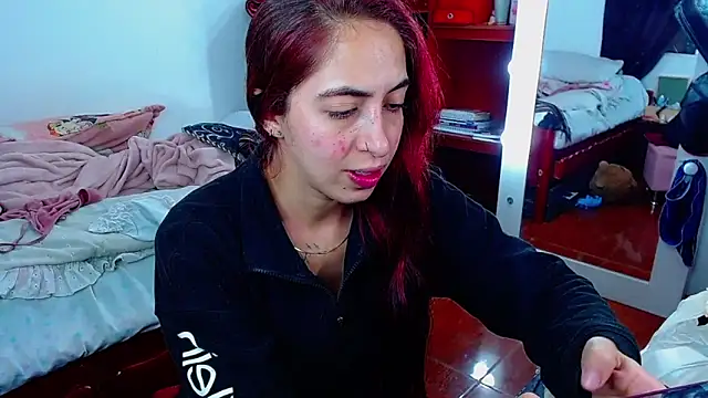 MariamGray1 online show from March 1, 2:13 am