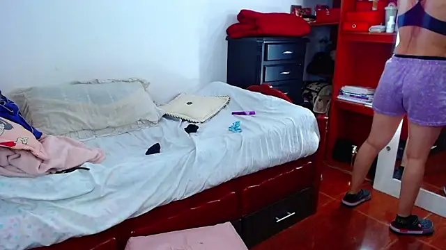 MariamGray1 online show from March 3, 8:09 am