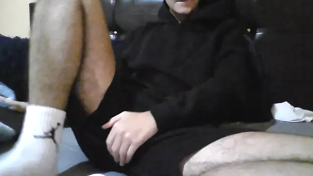 esmermoon online show from October 21, 10:10 pm