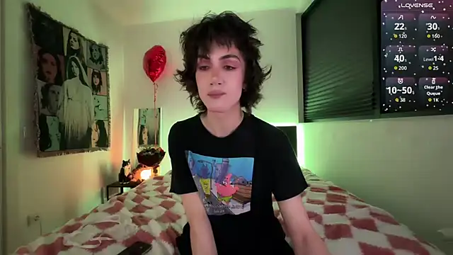 kira yoshika9e online show from February 25, 6:17 pm