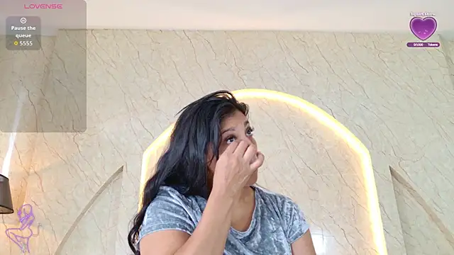Antonella Russo1 online show from May 8, 1:49 pm