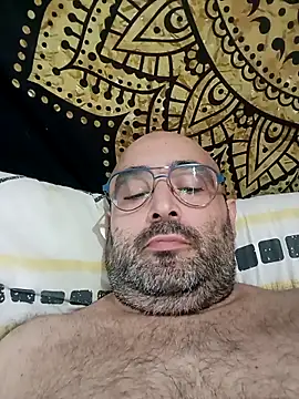 Snapshot of tujuguetehumillante chatting on October 17, 7:44 am tujuguetehumillante online show from October 17, 7:44 am