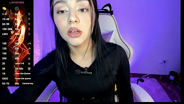 Snapshot of Midori_rosse chatting on May 1, 12:26 am Midori rosse online show from May 1, 12:26 am