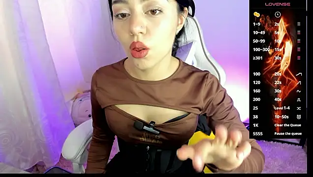 Snapshot of Midori_rosse chatting on May 3, 10:05 pm Midori rosse online show from May 3, 10:05 pm