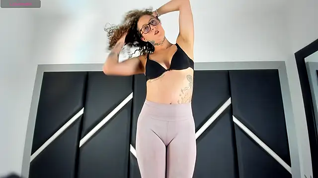 SharonMartini online show from January 14, 3:34 am