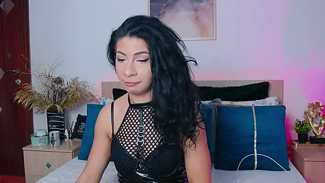 Miss Ava online show from March 25, 9:15 am