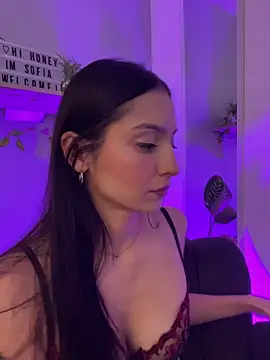 Snapshot of Im_sofiaaa chatting on May 21, 2:07 am Im sofiaaa online show from May 21, 2:07 am