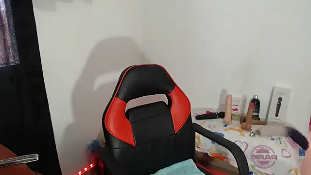 Meganlove2 online show from October 17, 6:10 pm