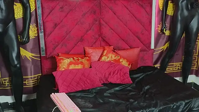 Snapshot of Latin_Femboy13 chatting on October 28, 7:49 pm Latin Femboy13 online show from October 28, 7:49 pm