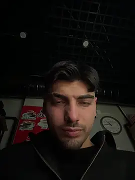 emir343475 online show from December 16, 7:41 pm