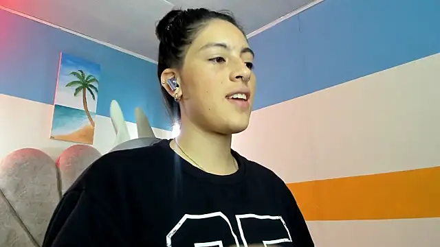 moon winy online show from October 29, 11:34 am