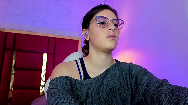 moon winy online show from May 5, 11:29 am