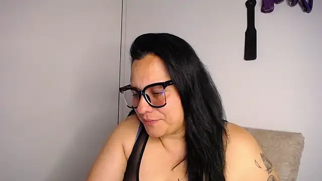 Lia TabooMatureBbw online show from February 10, 10:36 pm