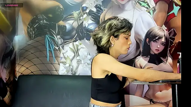 wild-cat-hot online show from November 1, 11:07 pm