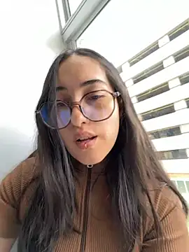 Snapshot of Kiss_Sophi chatting on July 28, 7:50 pm Kiss Sophi online show from July 28, 7:50 pm