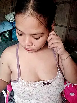 xxsexytitsxx online show from February 5, 4:28 am