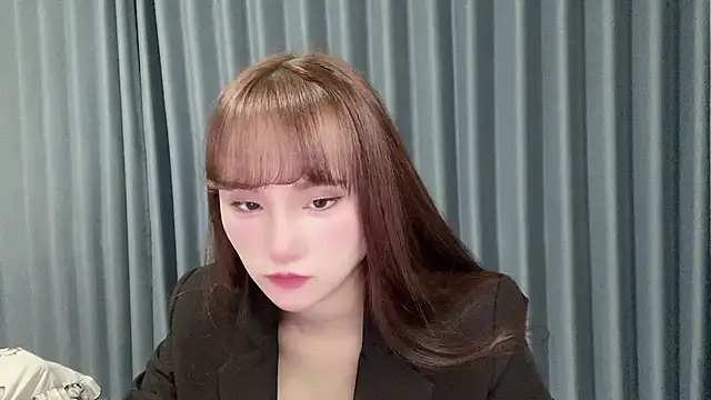 Snapshot of Momo-999 chatting on October 18, 3:24 pm Momo-999 online show from October 18, 3:24 pm
