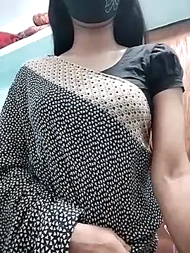 Snapshot of Ratri-Biswas chatting on May 9, 4:01 pm Ratri-Biswas online show from May 9, 4:01 pm
