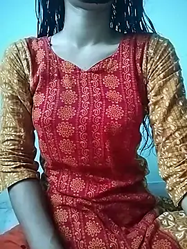 Snapshot of Ratri-Biswas chatting on May 15, 4:52 am Ratri-Biswas online show from May 15, 4:52 am