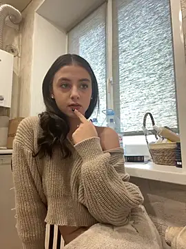 ScarletVelur online show from February 5, 2:11 pm