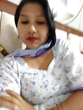Snapshot of Vanshika1432 chatting on October 17, 5:32 am Vanshika1432 online show from October 17, 5:32 am