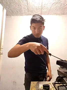 Snapshot of Carlosvelaz561162 chatting on November 4, 4:00 am Carlosvelaz561162 online show from November 4, 4:00 am