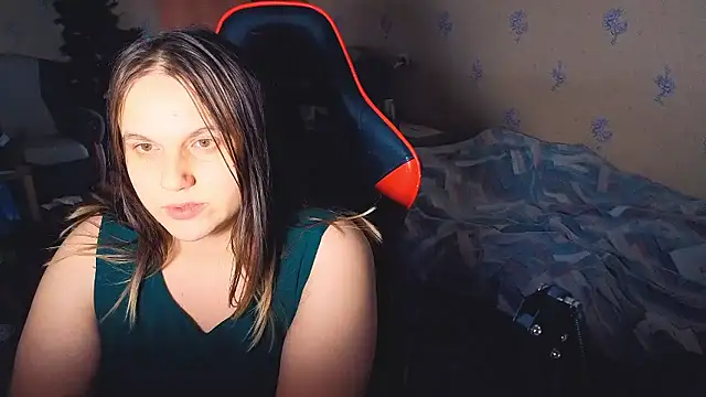 CherylVinyl online show from January 17, 8:56 pm