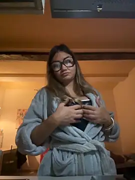 gabriellacali online show from October 22, 10:48 am