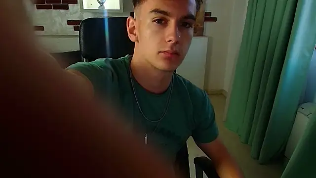 BradyFlint online show from October 20, 4:57 am