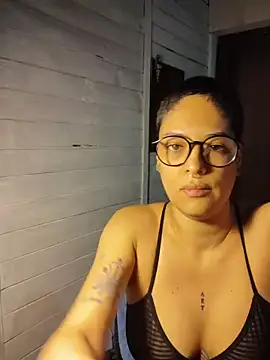 Snapshot of Natimiau chatting on October 18, 1:23 pm Natimiau online show from October 18, 1:23 pm