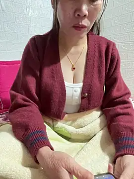 tabby-cat11 online show from February 1, 12:59 pm