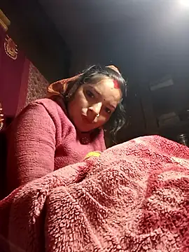 Snapshot of M-MAYA chatting on January 7, 7:05 pm M-MAYA online show from January 7, 7:05 pm