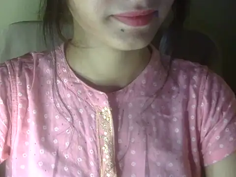 Snapshot of Shezi_N chatting on May 31, 6:31 pm Shezi N online show from May 31, 6:31 pm