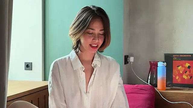 WillHannah online show from May 5, 5:10 pm