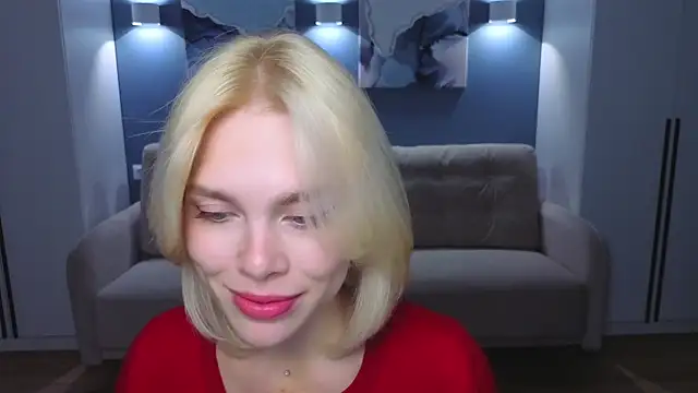 Snapshot of Maya_Morrow chatting on October 20, 1:11 pm Maya Morrow online show from October 20, 1:11 pm