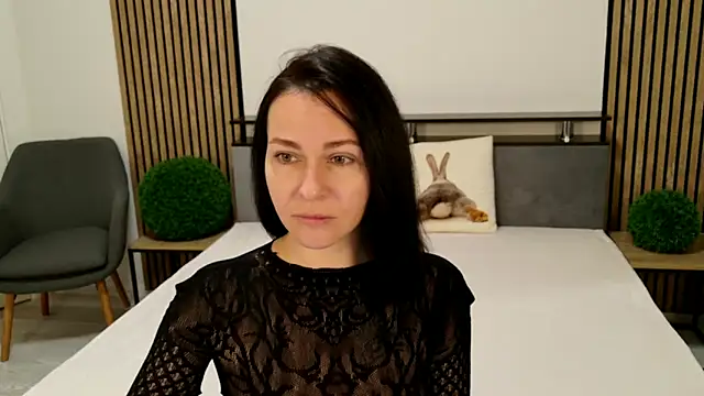 DitaNoir online show from November 10, 7:07 am