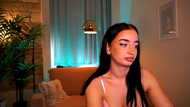  blackpearlll online show from July 7, 1:26 pm