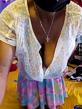 Snapshot of Desi_Maya69 chatting on March 21, 7:13 am Desi Maya69 online show from March 21, 7:13 am