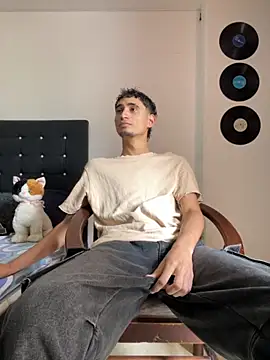 Snapshot of gsusss_feet chatting on October 24, 5:09 pm gsusss feet online show from October 24, 5:09 pm