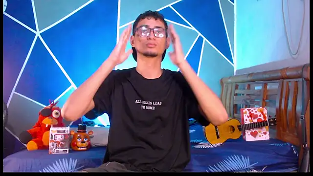 Snapshot of gsusss_feet chatting on April 8, 3:12 pm gsusss feet online show from April 8, 3:12 pm