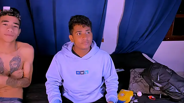 Snapshot of Wild_Unions chatting on October 24, 2:13 pm Wild Unions online show from October 24, 2:13 pm