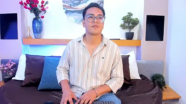 JohnBelRose online show from December 16, 7:41 pm