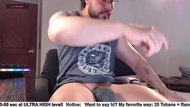 SugaredDigit online show from March 23, 11:36 am