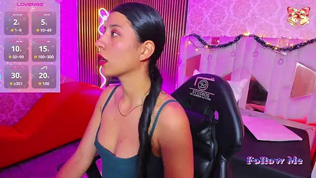 Adisson Tay online show from December 5, 11:41 am