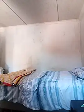 Snapshot of Roronae chatting on October 25, 9:17 am Roronae online show from October 25, 9:17 am