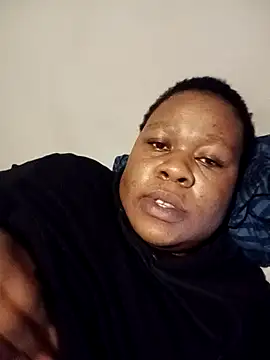 Snapshot of Roronae chatting on March 16, 10:47 pm Roronae online show from March 16, 10:47 pm