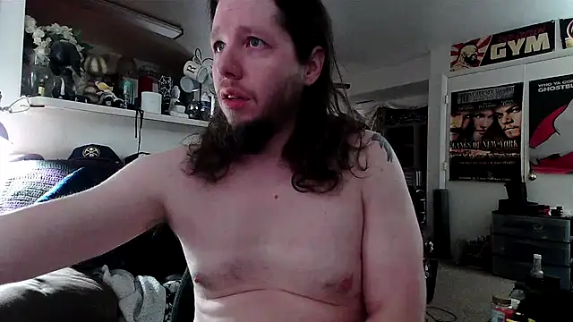 biggerisbetter12 online show from November 26, 7:48 pm