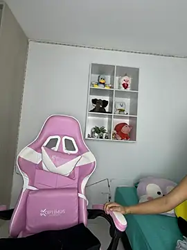  Alicee 1 online show from May 20, 12:28 am