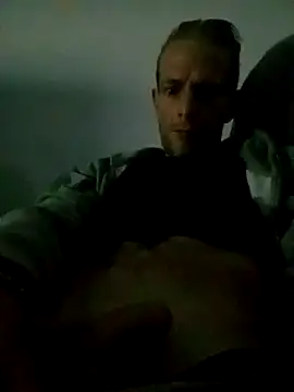 Snapshot of Lorenzo4786 chatting on October 30, 12:45 am Lorenzo4786 online show from October 30, 12:45 am