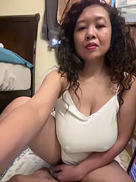 cad3bury online show from December 18, 4:35 pm